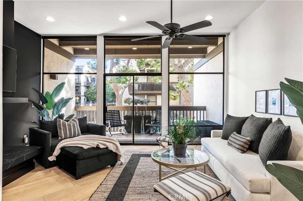 Marina Pacifica (MRP) - Residential