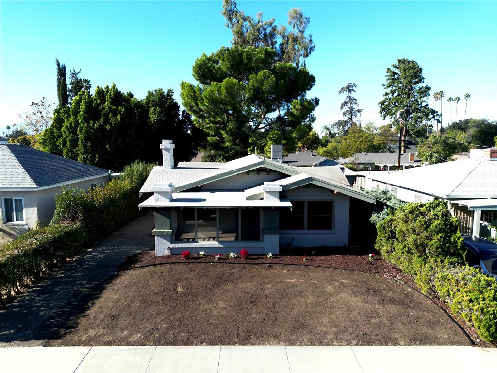 3688 Hoover Street