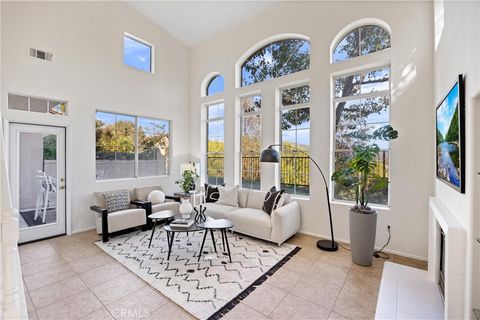 98 Tierra Montanosa Rancho Santa Margarita CA 92688