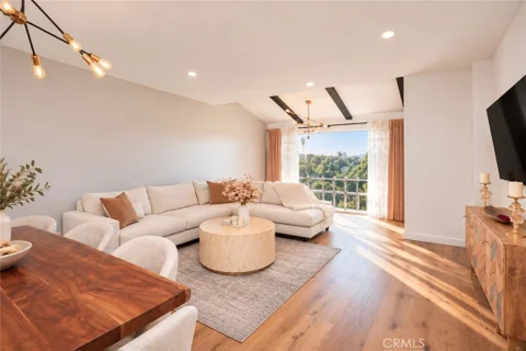 12720 Burbank Blvd Unit 305, Valley Village, CA 91607 - MLS#: CV26196144