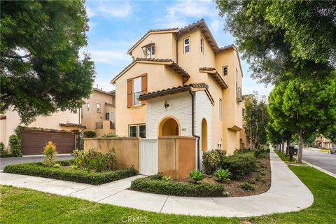302 Tall Oak Irvine CA 92603