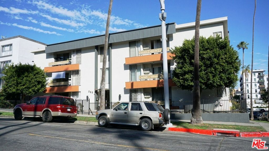 Cozy studio condo in the heart of Koreatown. This charming condo is located in the heart of Koreatown, Los Angeles. The building features a newly painted exterior, balcony, and comes with an assigned parking space for added convenience. Enjoy the unbeatable location with easy access to markets, restaurants, bars, gyms, public transportation. Experience the energy and convenience of one of L.A.'s most vibrant neighborhoods! Don't miss this fantastic opportunity to own a home in Koreatown!