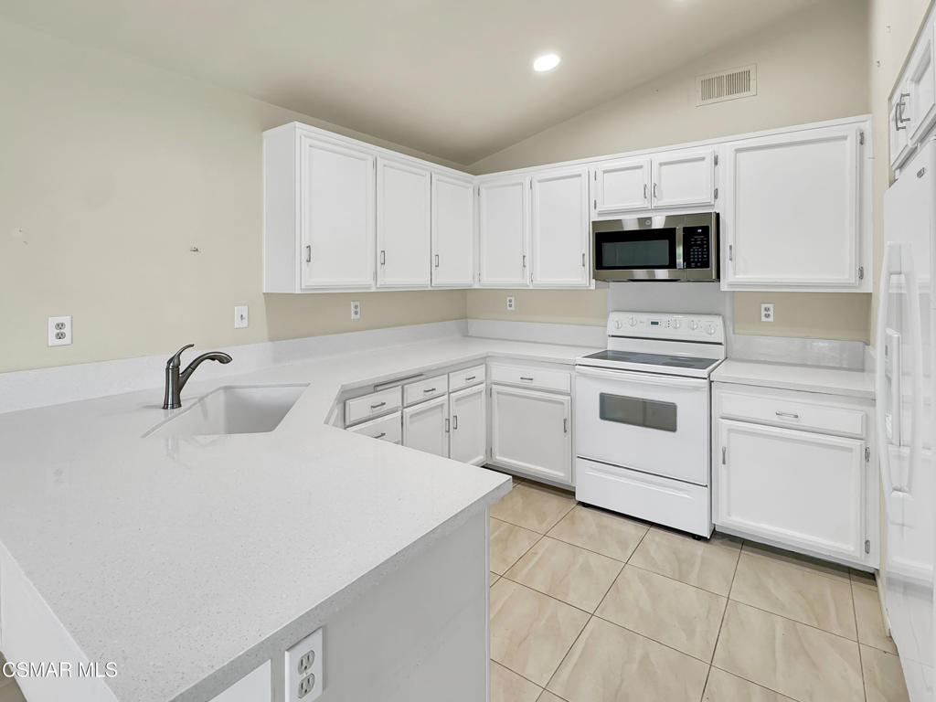 Oasis Country Club - 4440 - Residential