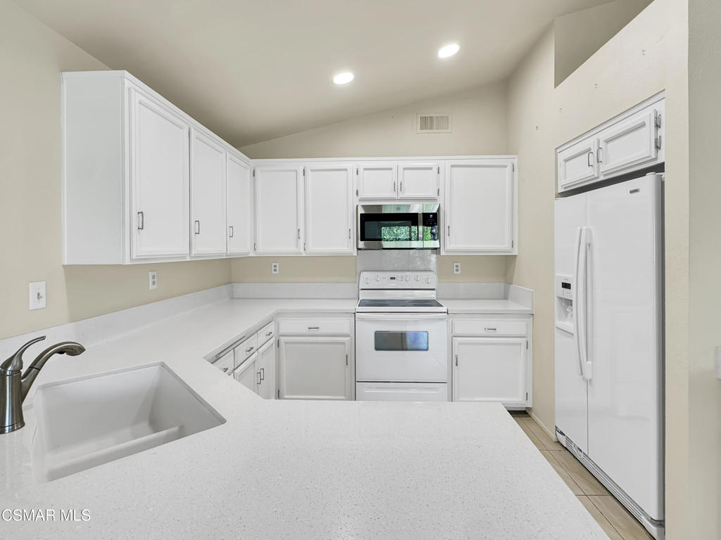 Oasis Country Club - 4440 - Residential