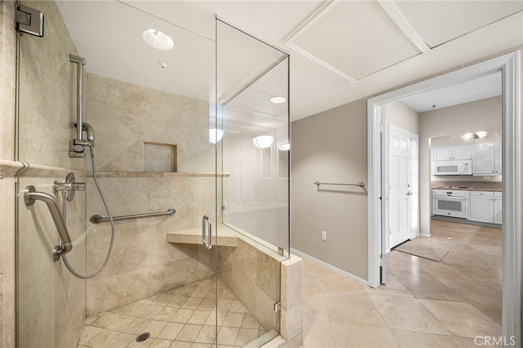 25442 Sea Bluffs 302, Dana Point CA 92629 - Photo 6