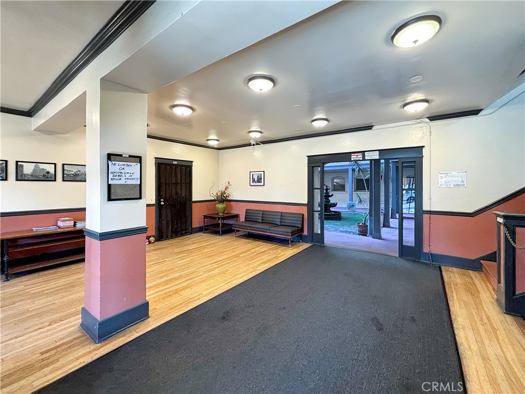 Downtown (DT) - Residential