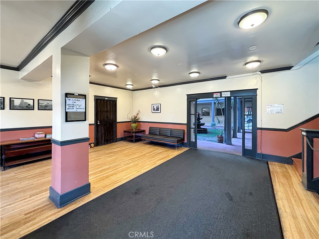 Downtown (DT) - Residential