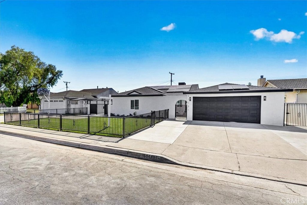 11131 Ticonderoga DR