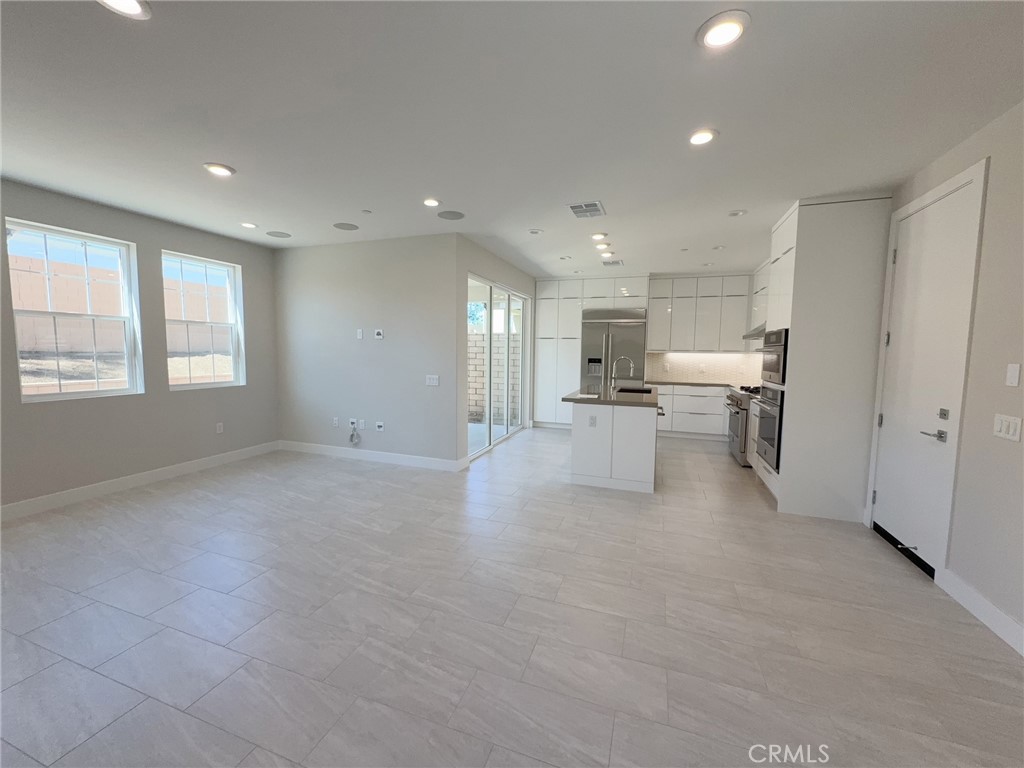 Alta Placentia (ALPL) - Residential Lease