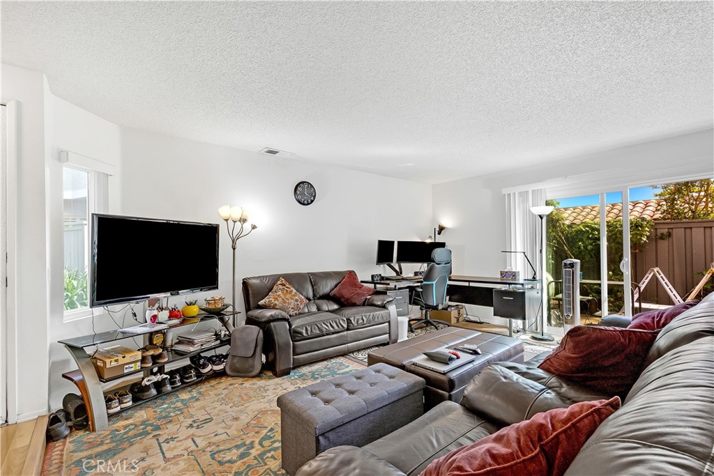 268 Lemon Grove