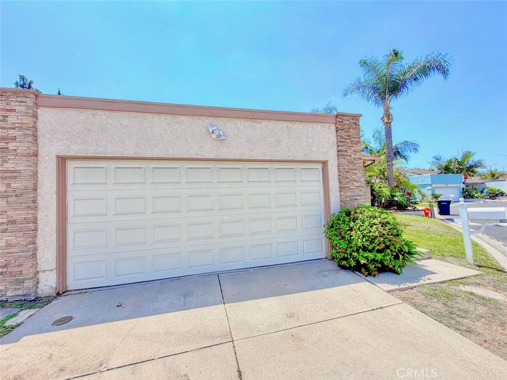 2134 N Pami Circle