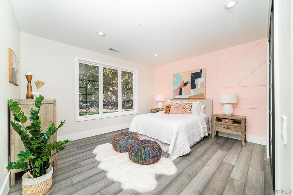 Rancho Santa Fe - Residential