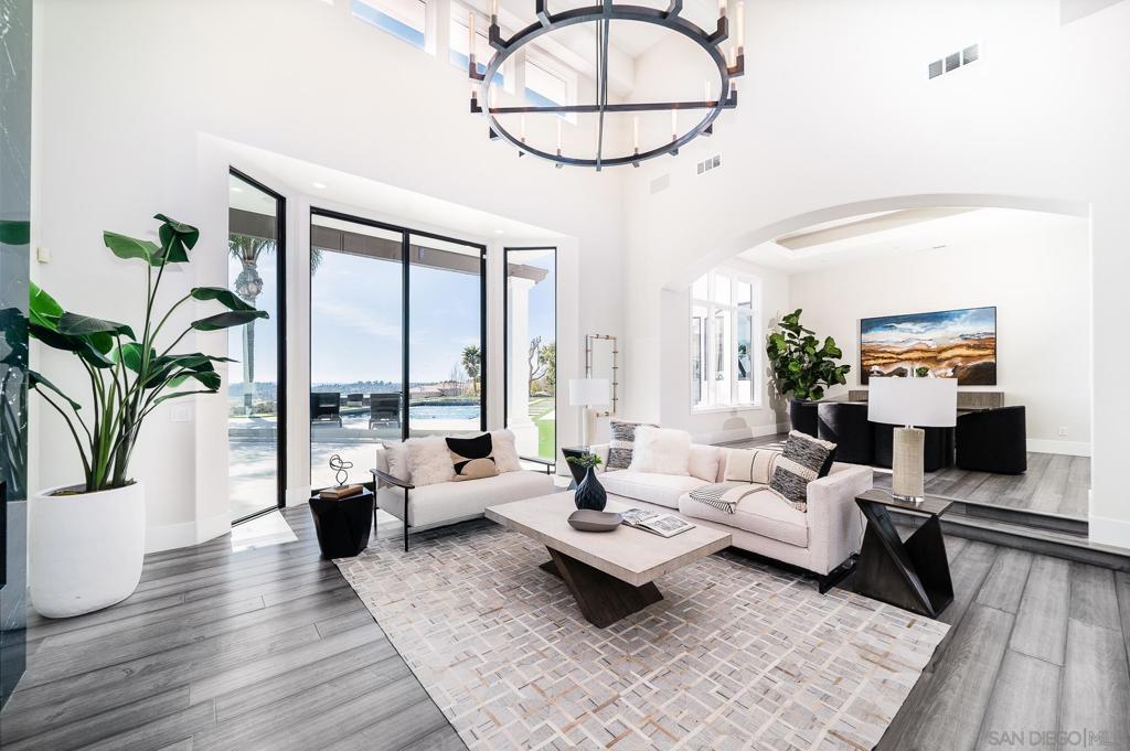 Rancho Santa Fe - Residential