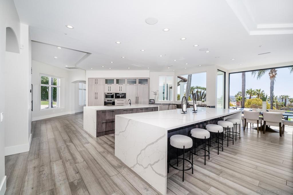 Rancho Santa Fe - Residential