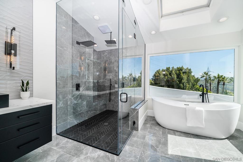 Rancho Santa Fe - Residential