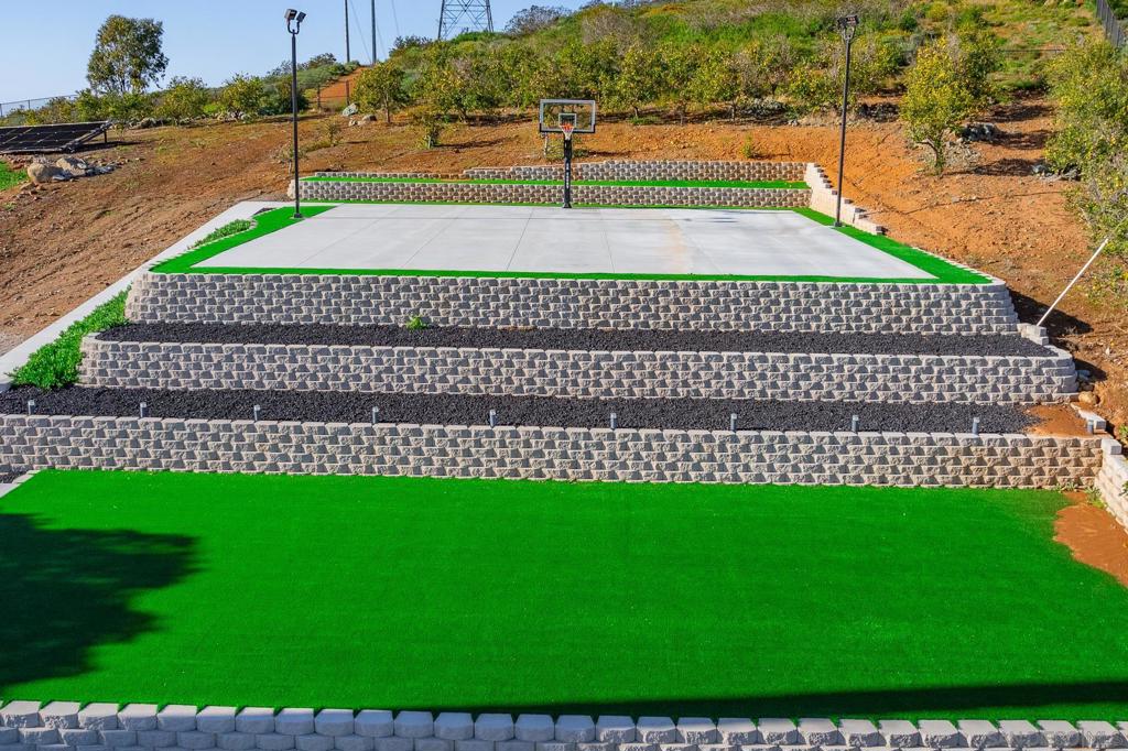 Rancho Santa Fe - Residential