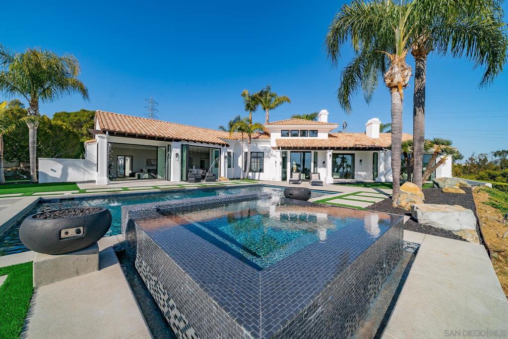 Rancho Santa Fe - Residential