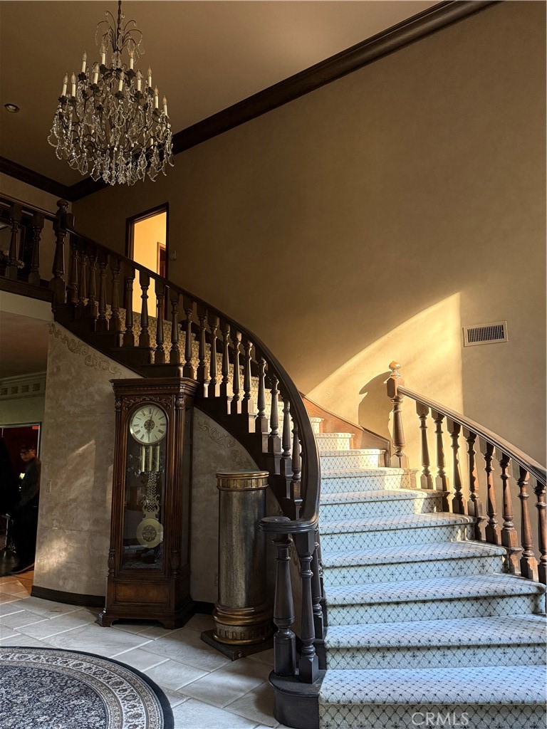 380 N Chandler Ranch