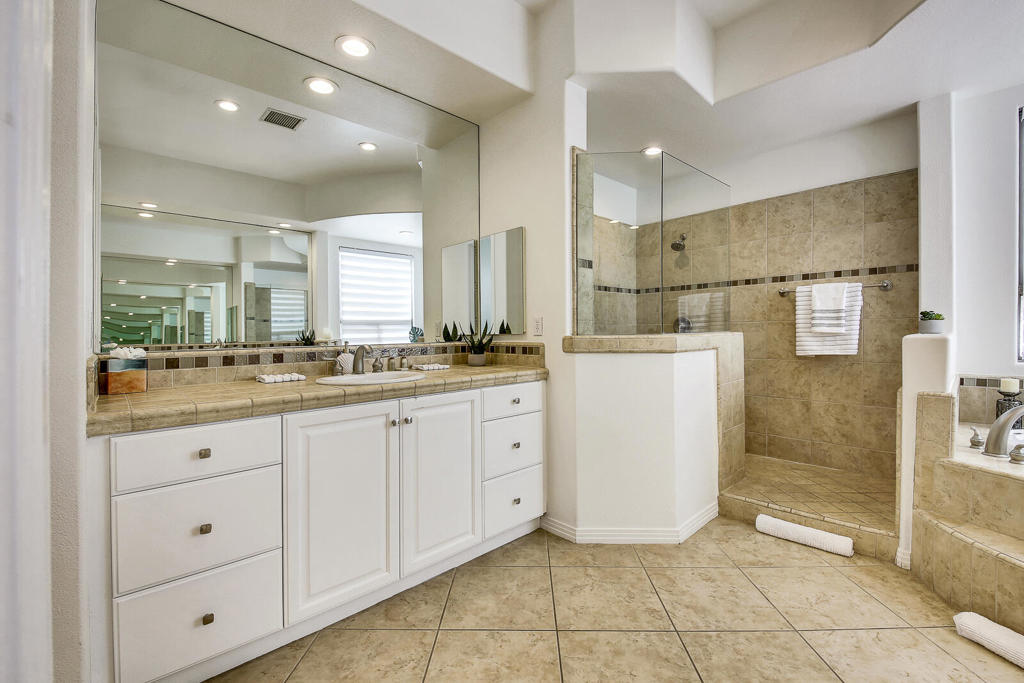 Montage at Santa Rosa - Residential