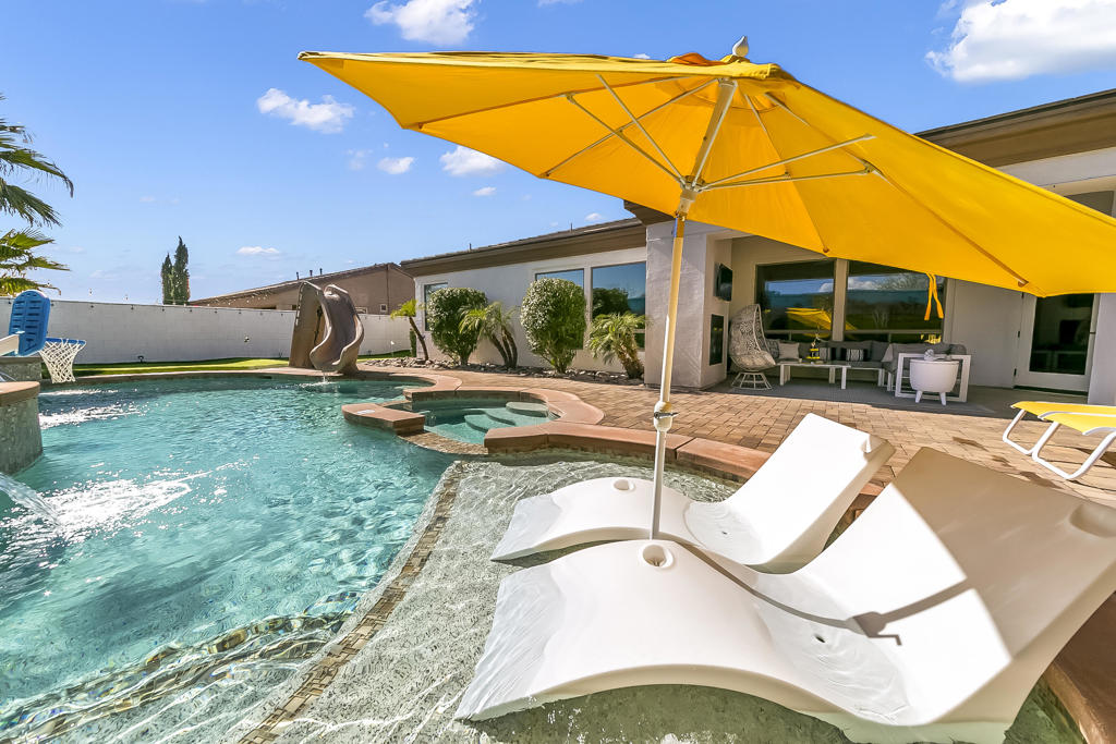 Montage at Santa Rosa - Residential