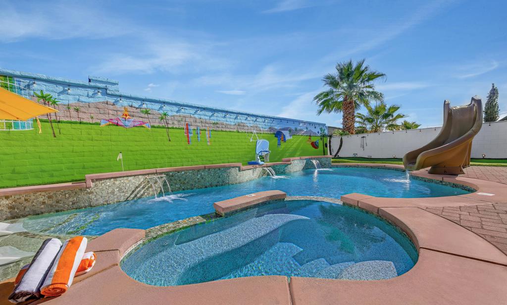Montage at Santa Rosa - Residential