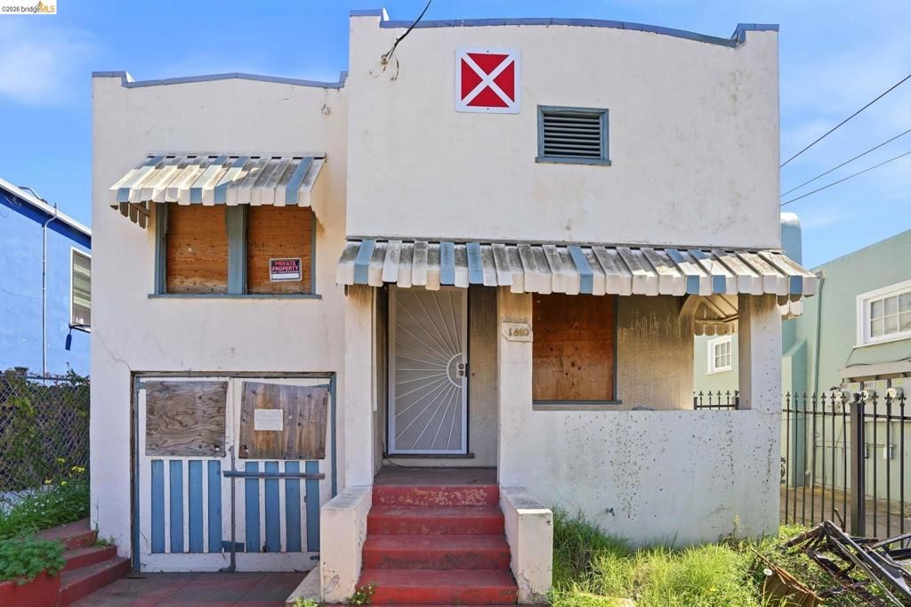 Photo of 1610 52nd Ave Ave, Oakland, CA 94601 (MLS # 41127193)