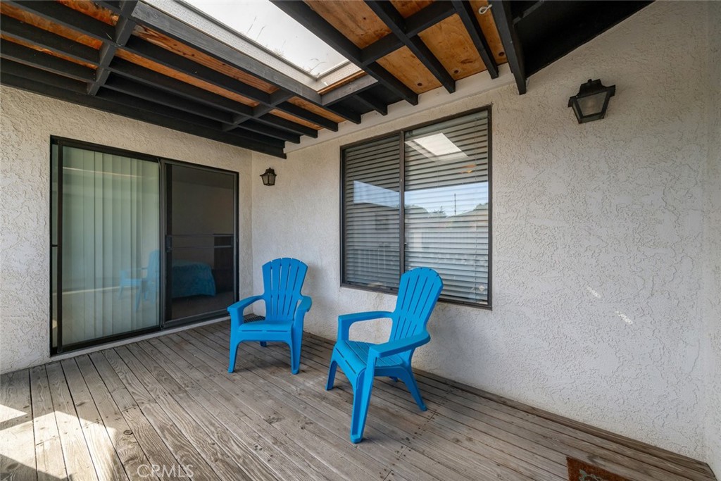 Town of El Moro(680) - Residential