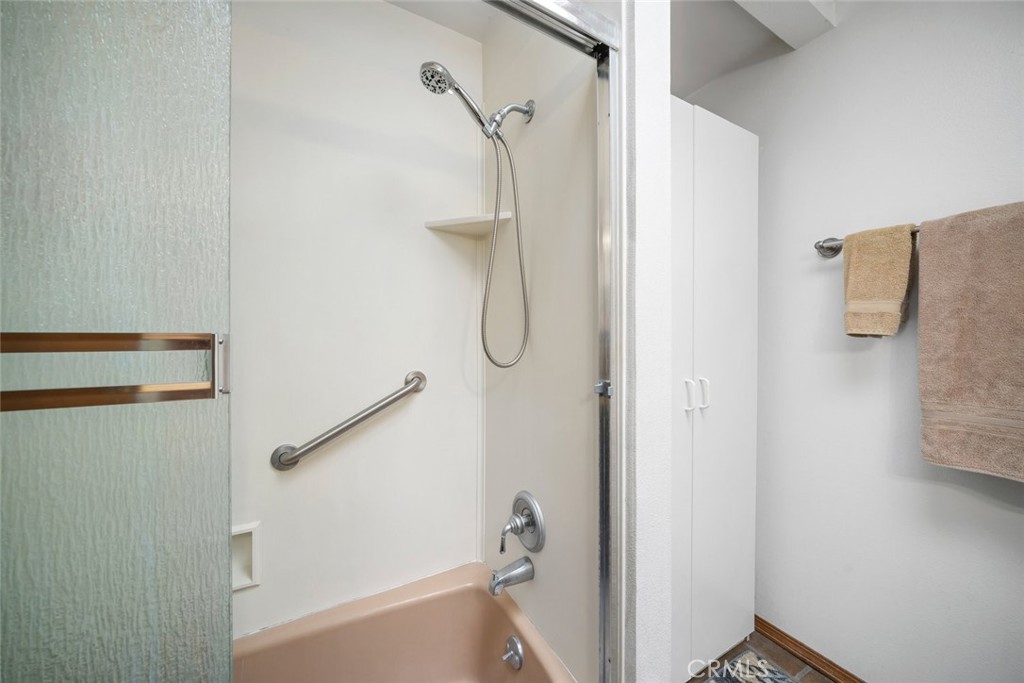 Town of El Moro(680) - Residential