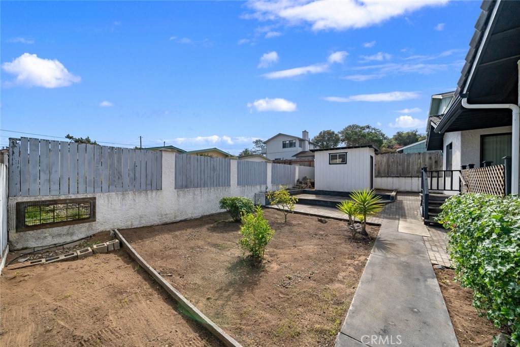 Town of El Moro(680) - Residential