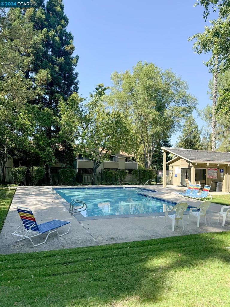 EASTGATE - Residential