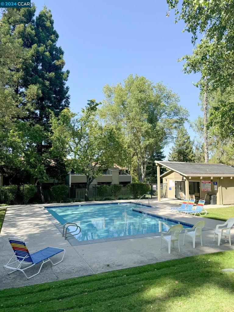 EASTGATE - Residential