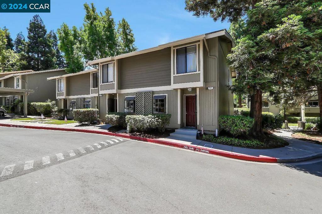 EASTGATE - Residential