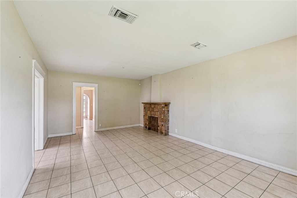 120 Ardmore Drive