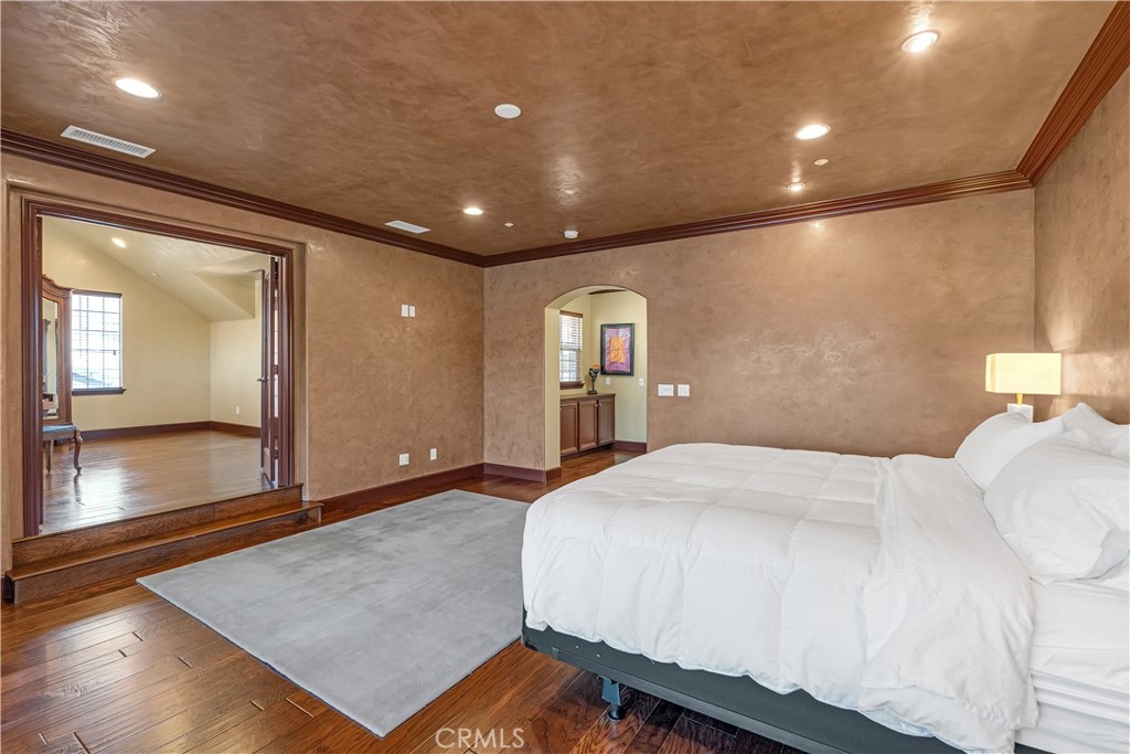 The Retreat - Residential