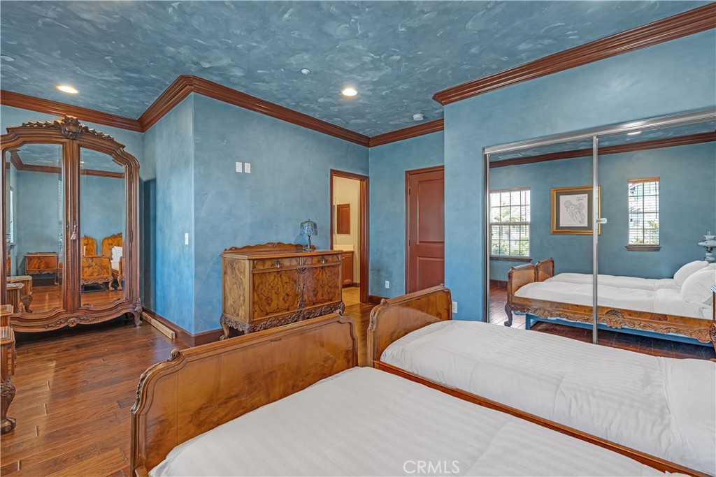 The Retreat - Residential