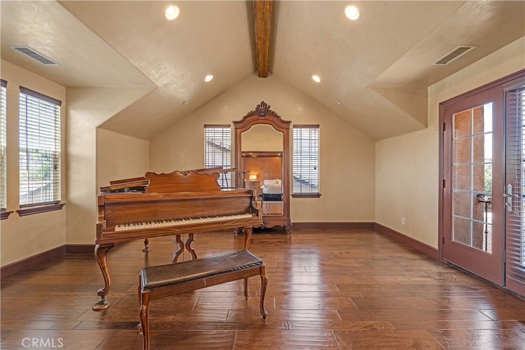 The Retreat - Residential