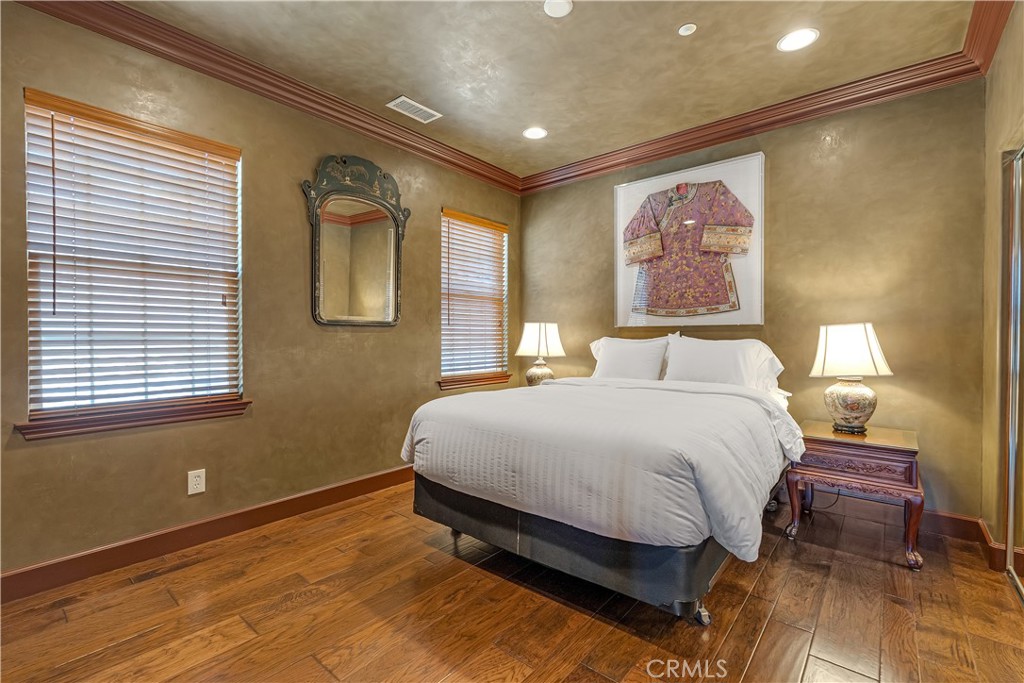 The Retreat - Residential