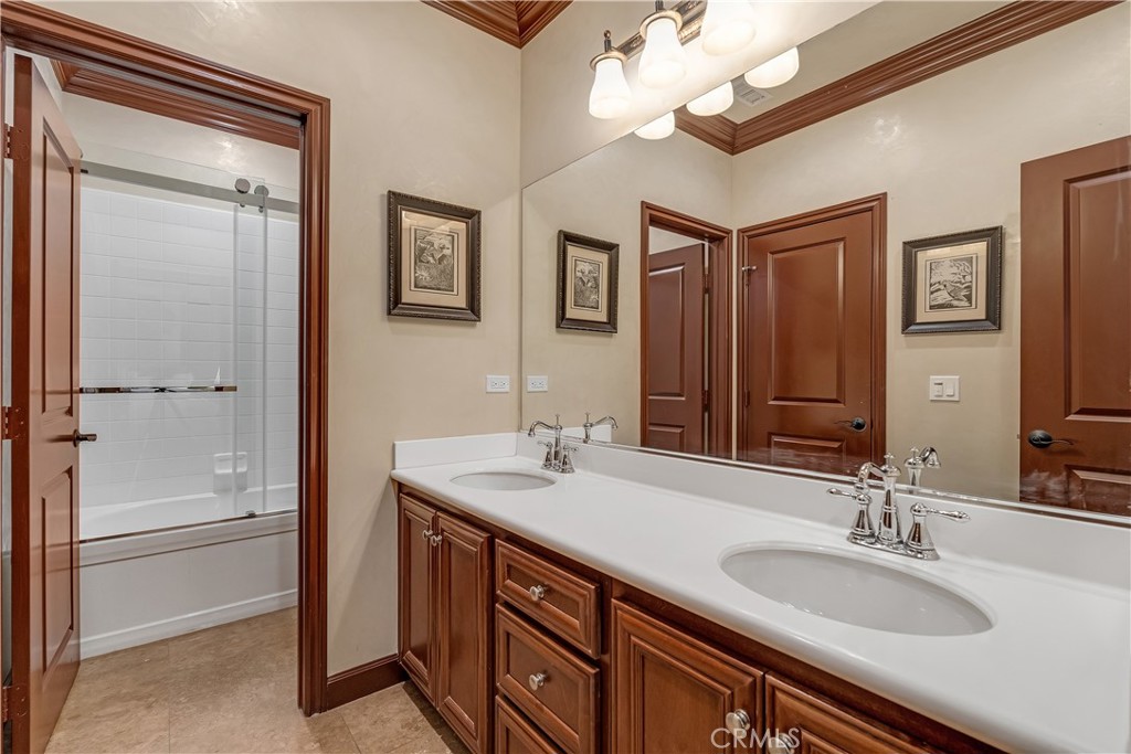 The Retreat - Residential