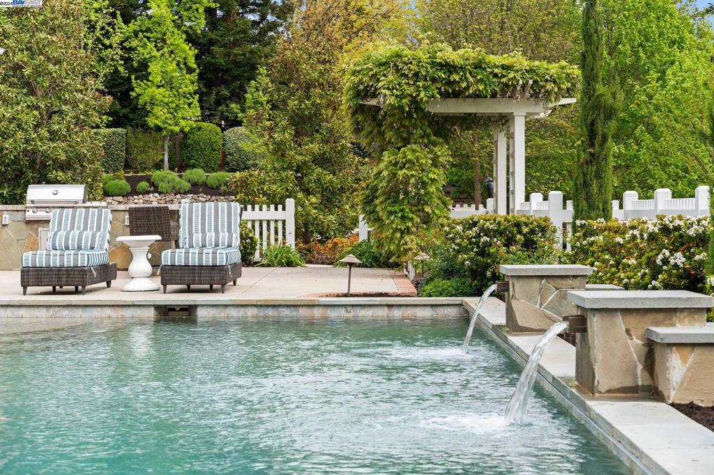 EL PINTADO - Residential