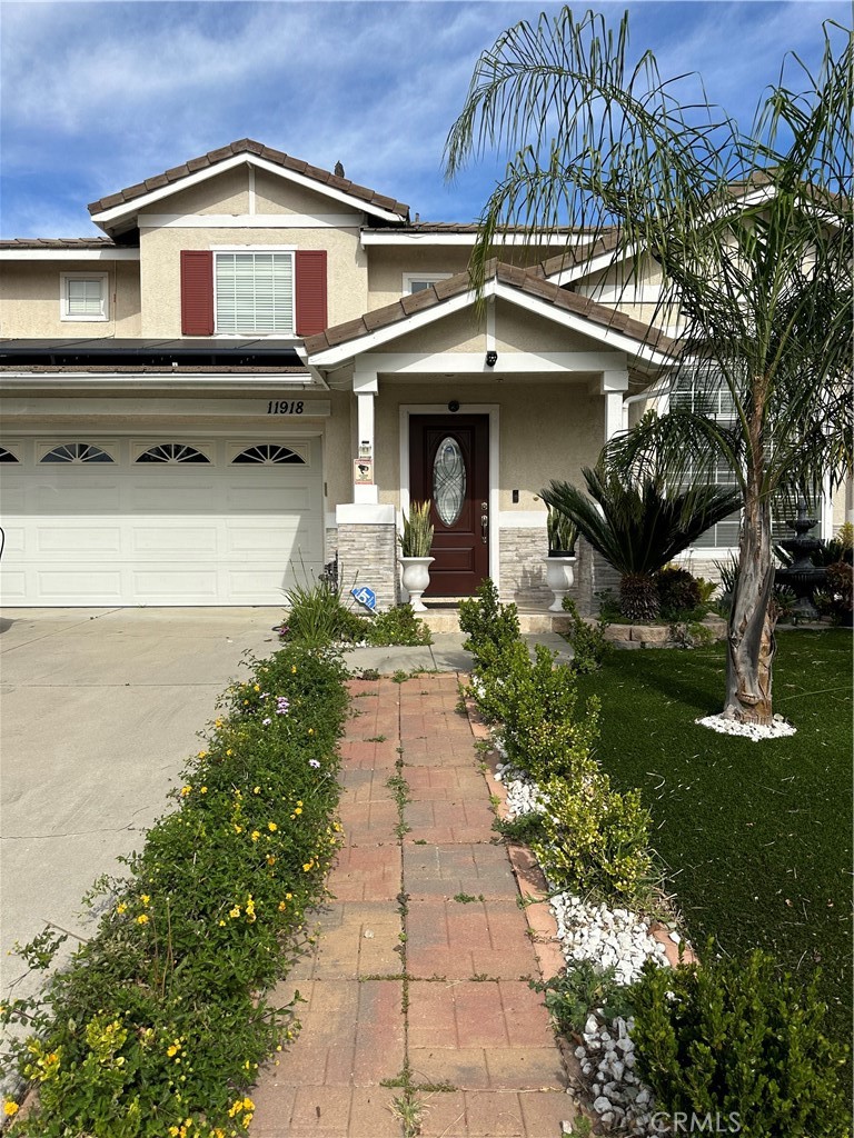 11918 Edgecliff