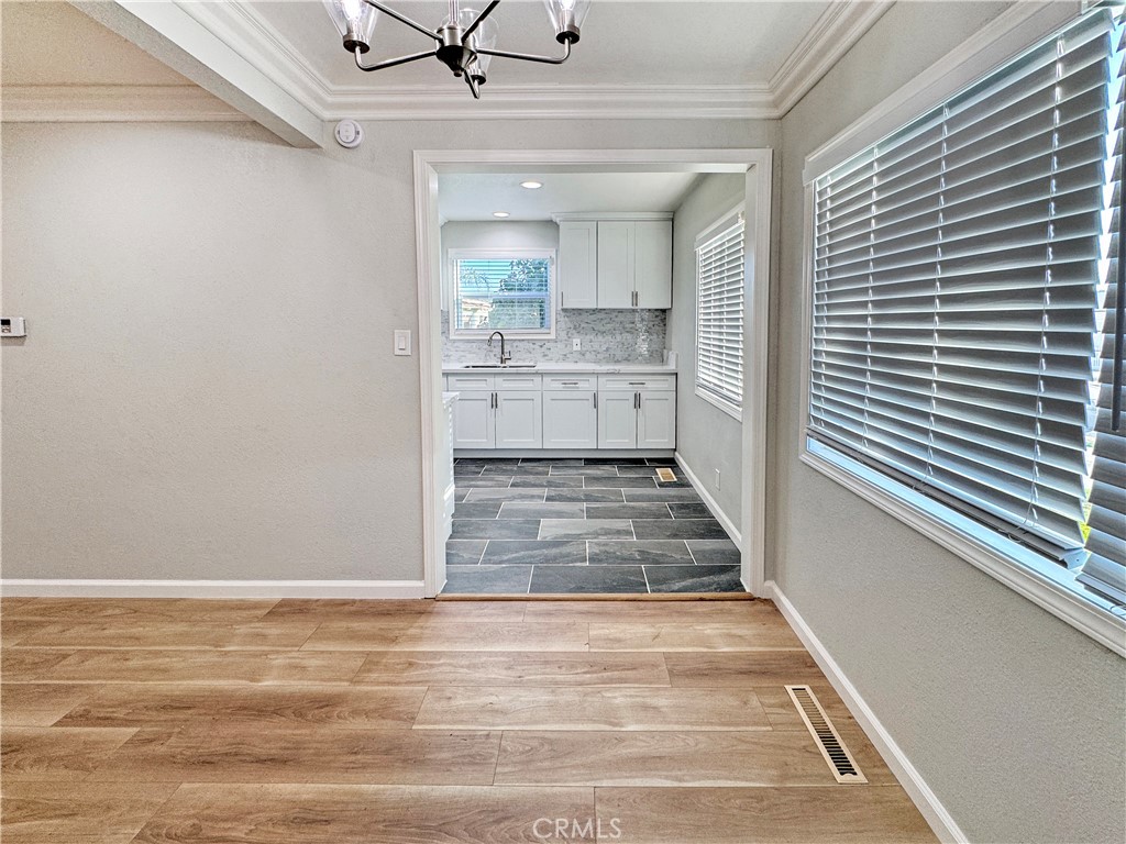 324 Morris Place