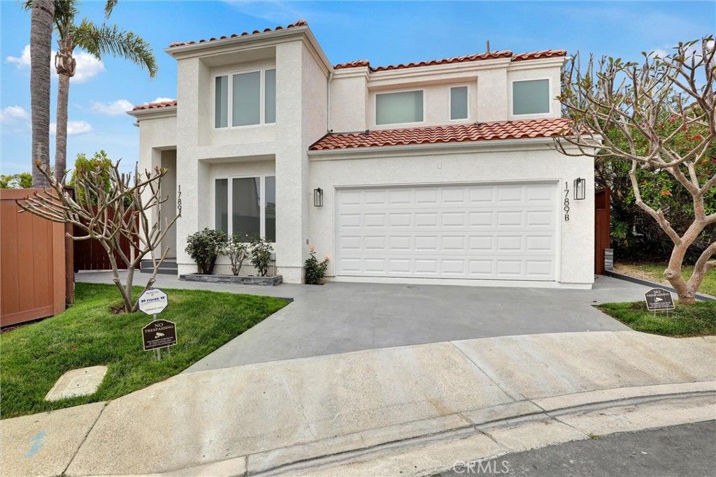 Photo of Costa Mesa, CA 92627 (MLS # PW26080335)