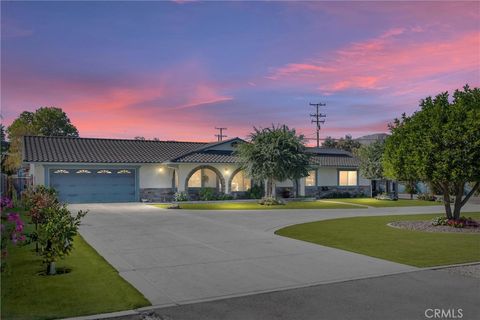 19815 Magnolia Nuevo CA 92567