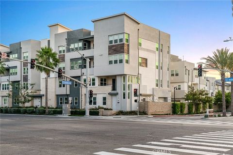 Photo of 1102 S Urbana St, Anaheim, CA 92805 (MLS # OC26060419)