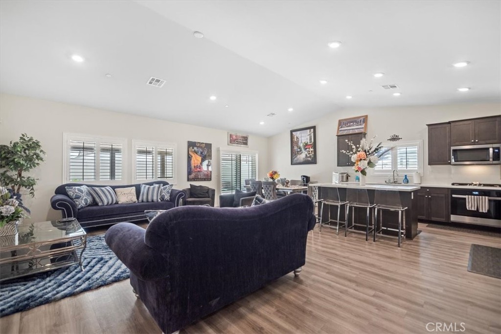 44304 43rd Street W