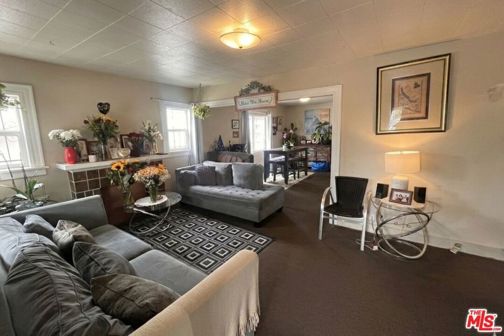 Photo of 1415 Lake Shore Avenue, Los Angeles, CA 90026 (MLS # 26655603)