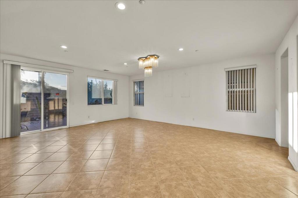 3467 Savanna Way