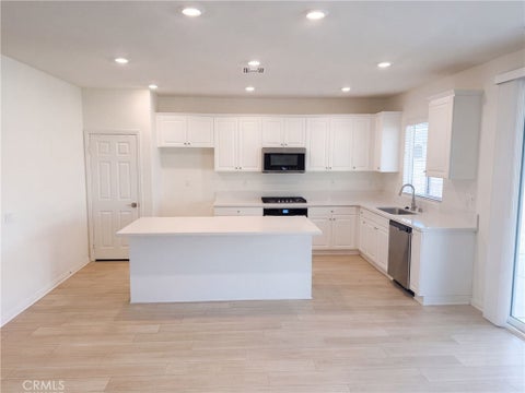 Tiny photo for 27744 Bay AVE, Moreno Valley, CA 92555 (MLS # IV26197434)