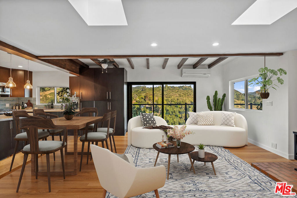 563 Canon View Trail