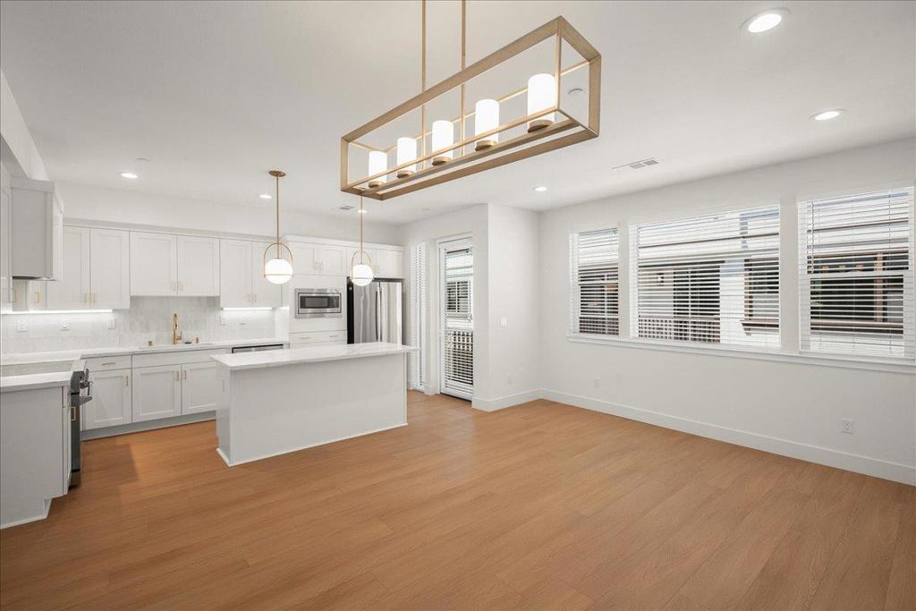 CONSTRUCTION COMPLETE & MOVE-IN READY! EXCEPTIONAL VALUE + TRANSPARENT PRICING!!! - similar units have sold for $1,625,000-$1,643,000, see 220 Carroll Unit 2 & 222 Carroll Unit 4. Discover the epitome of luxurious urban living in this stunning 3-bedroom, 2.5-bath, 3-story townhome, located in the heart of Sunnyvale's Heritage District. Just steps away from the iconic Murphy Street, this home offers unparalleled access to Downtown Sunnyvale's vibrant shops and restaurants, blending convenience with leisure. Designed with an open floor plan, the townhome is bathed in natural light and features high-end finishes throughout. Enjoy a super convenient location with a short commute to major tech giants in Silicon Valley. Commuting is effortless with the attached 1-car garage and nearby Caltrain access. Each of the units includes 2.2KW owned solar (not leased), providing long-term value and sustainability. Plus, enjoy peace of mind with a 10-year builder warranty included with every brand-new unit.